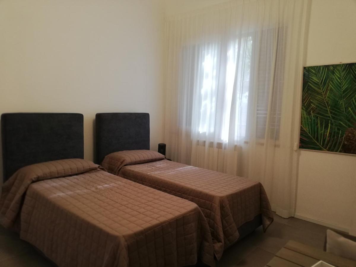 Mondello Felix - Appartamenti In Villa A 600M Dal Mare Экстерьер фото